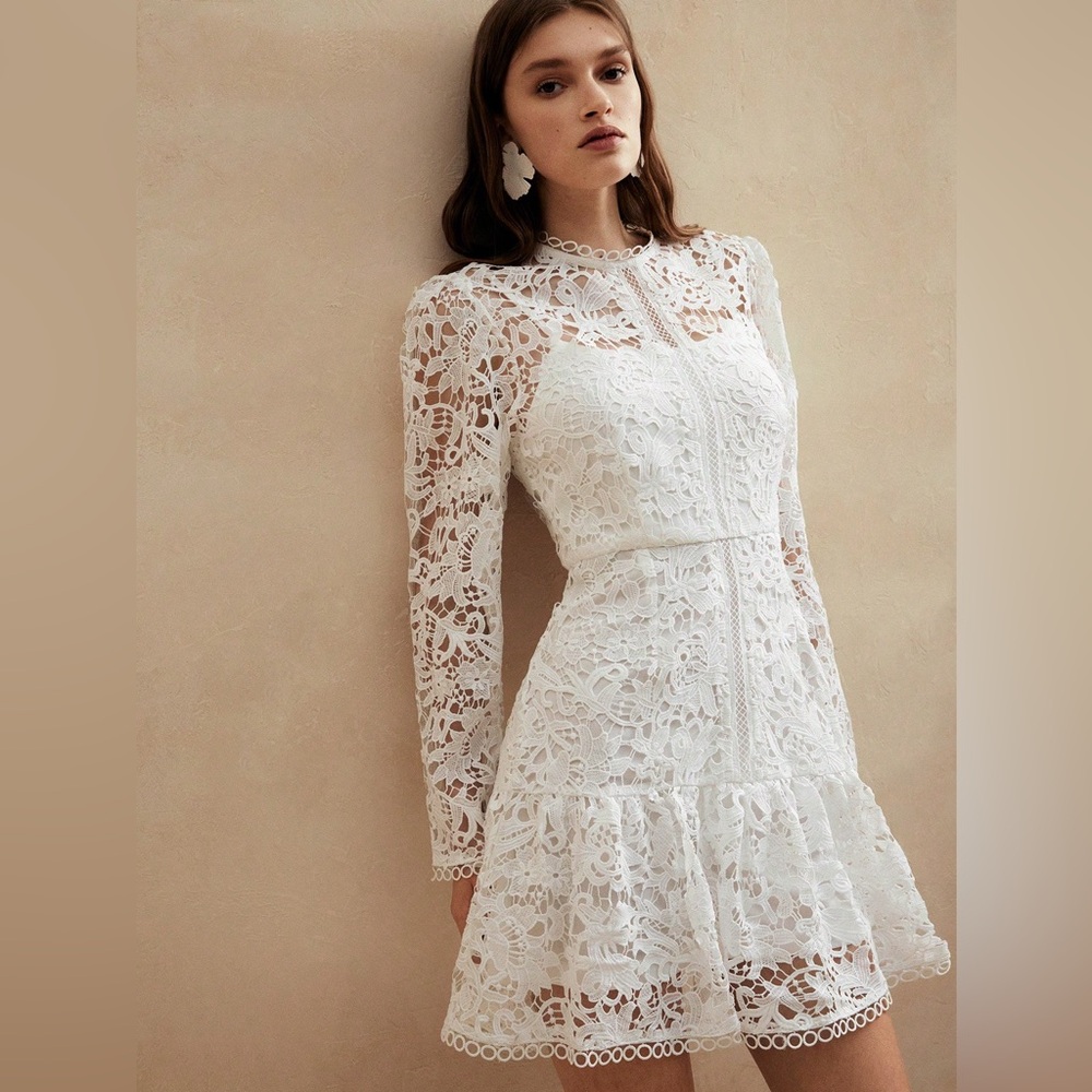 Women's White Long Sleeve Lace Dress